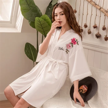 femei halat de mireasa halat de sex feminin domnisoarele de onoare serviciu acasă pijamale broderie vrac moale Sleepwear halat feminino 2020